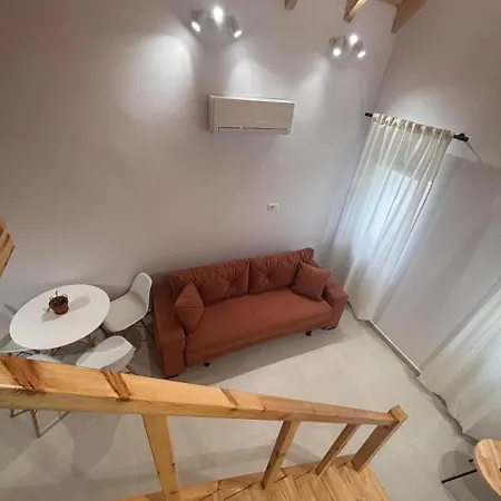 Rosea Loft